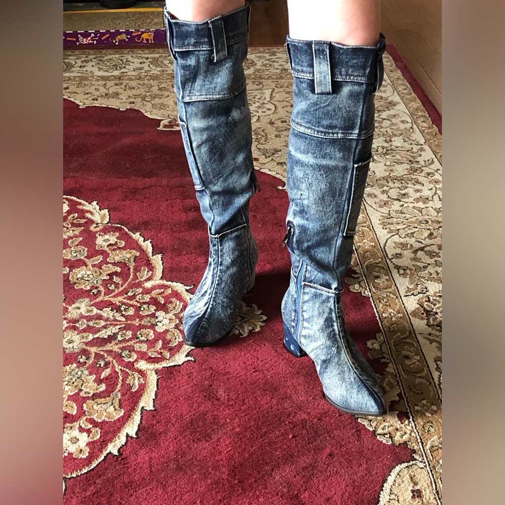 Stylish Knee-High Washed Gray Women's Boots